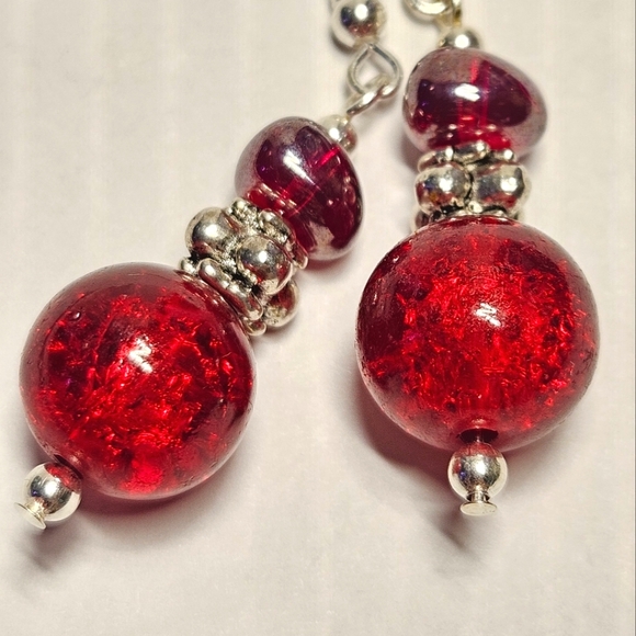 Red Crackled Glass Beaded Earrings - Picture 5 of 6